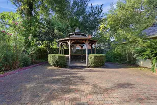 6906 Morningside Dr, Sugar Land, TX 77479 - Photo 29