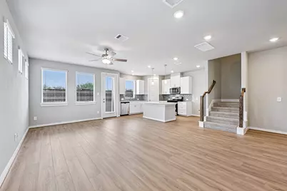 3209 Quiet Sunset Drive, Houston, TX 77080 - Photo 5