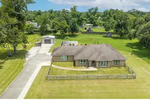 6626 Gaffney Dr, Freeport, TX 77541 - Photo 1