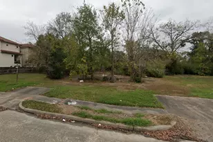 5510 McCulloch Cir, Houston, TX 77056 - Photo 1