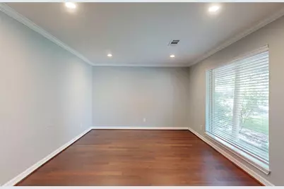 5850 Braesheather Drive, Houston, TX 77096 - Photo 7