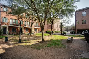 2110 Shearn St, Houston, TX 77007 - Photo 35