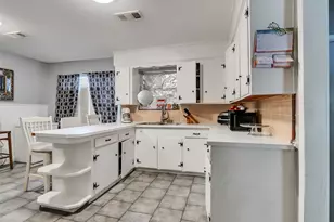 815 Avenue G, South Houston, TX 77587 - Photo 11