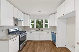 2913 Wheeler St, Houston, TX 77004 - Photo 3
