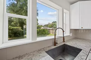2913 Wheeler St, Houston, TX 77004 - Photo 5