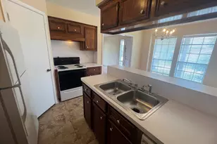 11514 Nobility Dr, Houston, TX 77477 - Photo 9