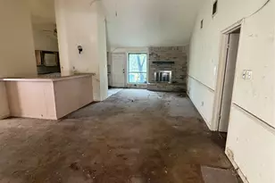 15155 4 Winds Dr, Houston, TX 77489 - Photo 3