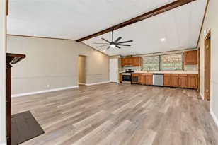 21 Pine Rd, Coldspring, TX 77331 - Photo 15
