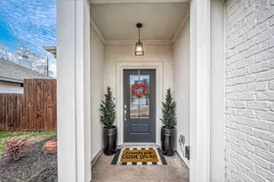 7117 St Augustine St, Houston, TX 77021 - Photo 3