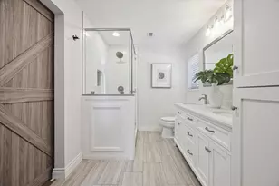 9823 Canoga Ln, Houston, TX 77080 - Photo 15