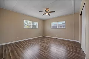 1202 Willow Ln, League City, TX 77573 - Photo 15