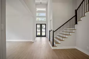 215 Lilac Tree Ct, Willis, TX 77318 - Photo 3