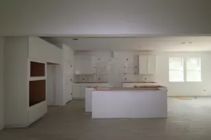 111 Roebuck Ln, New Waverly, TX 77358 - Photo 5