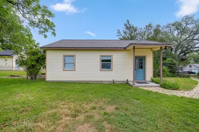 209 E Fannin Street, La Grange, TX 78945 - Photo 35