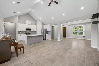 3810 Saratoga Drive, Houston, TX 77088 - Photo 15
