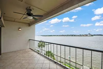 401 Lakeside Lane #311, Houston, TX 77058 - Photo 3
