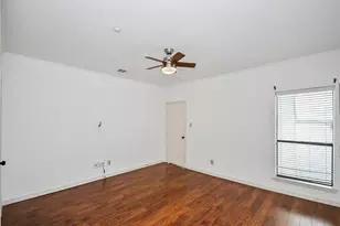401 Lakeside Ln, Houston, TX 77058 - Photo 37