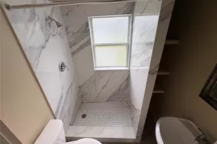 10019 Porto Rico Rd, Houston, TX 77041 - Photo 9