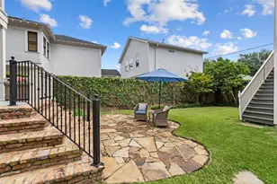 1838 Arlington St, Houston, TX 77008 - Photo 37
