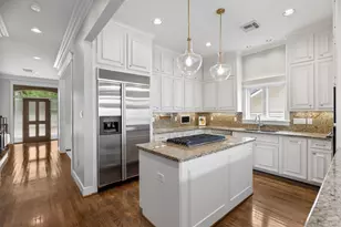 1838 Arlington St, Houston, TX 77008 - Photo 9