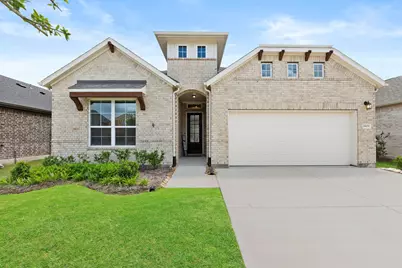 3909 Sterling Springs Lane, League City, TX 77573 - Photo 5