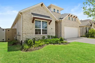 3909 Sterling Springs Lane, League City, TX 77573 - Photo 1