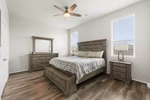 3909 Sterling Springs Ln, League City, TX 77573 - Photo 25