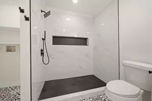 417 13th Ave N, Texas City, TX 77590 - Photo 13