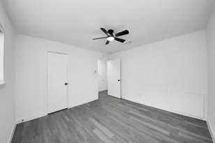 15002 Willow Branch Dr, Houston, TX 77070 - Photo 17