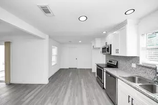 15002 Willow Branch Dr, Houston, TX 77070 - Photo 11