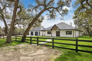 1109 County Rd 157, Columbus, TX 78934 - Photo 1