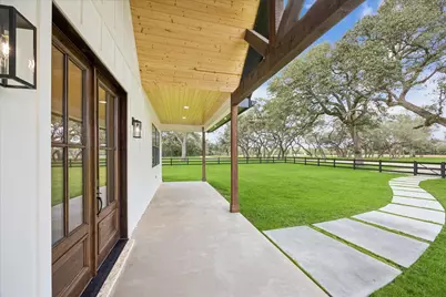 1109 County Road 157, Columbus, TX 78934 - Photo 5