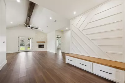 1109 County Road 157, Columbus, TX 78934 - Photo 7