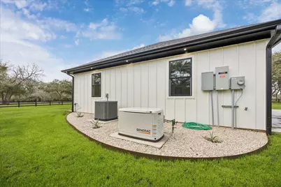 1109 County Road 157, Columbus, TX 78934 - Photo 29