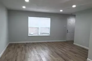 10126 Emnora Ln, Houston, TX 77080 - Photo 5