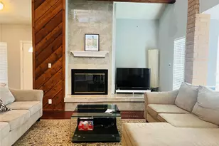 9610 Tarragon Ln, Houston, TX 77036 - Photo 1