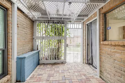 9610 Tarragon Lane, Houston, TX 77036 - Photo 3