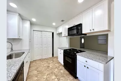 947 Grand Junction Drive, Katy, TX 77450 - Photo 11