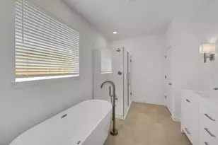 18602 Eastwood Rdg Ct, Crosby, TX 77532 - Photo 19