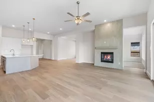6415 Seville, Manvel, TX 77578 - Photo 3