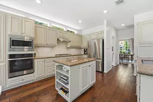 37 Treescape Cir, The Woodlands, TX 77381 - Photo 7