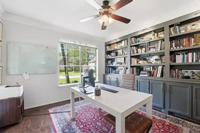 37 Treescape Circle, The Woodlands, TX 77381 - Photo 3