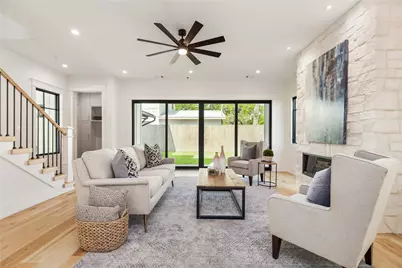 934 W 43rd Street, Houston, TX 77018 - Photo 9