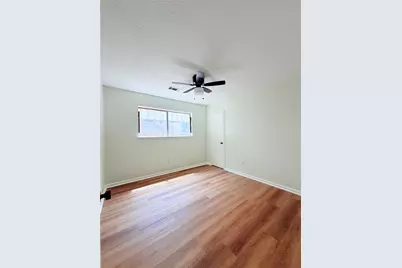 4410 Longhorn Drive, Baytown, TX 77521 - Photo 15