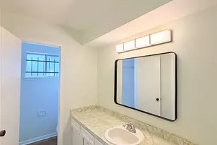 4410 Longhorn Dr, Baytown, TX 77521 - Photo 13