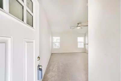 1609 Peach Dale Court, Conroe, TX 77301 - Photo 5