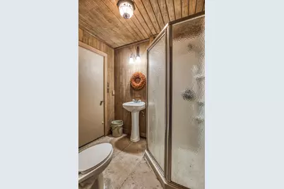 10822 N Korthauer, Bellville, TX 77418 - Photo 45