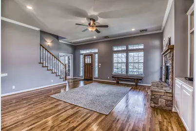 10822 N Korthauer, Bellville, TX 77418 - Photo 11