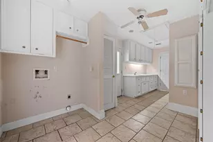 606 Wallisville Rd, Liberty, TX 77575 - Photo 21