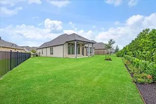 10947 Water Hyssop Ln, Cypress, TX 77433 - Photo 5